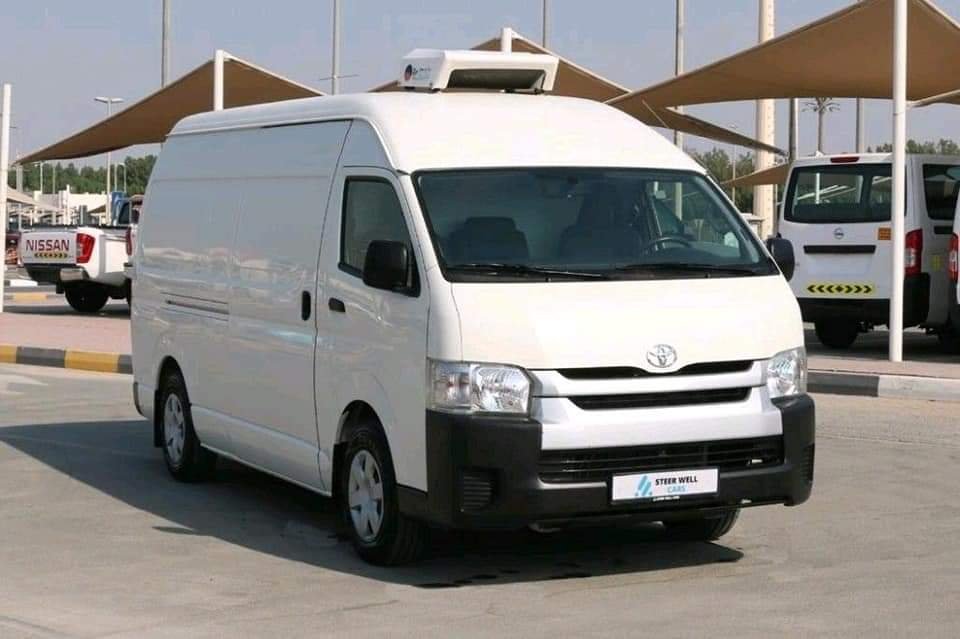 Freezer Van Rental in Dubai