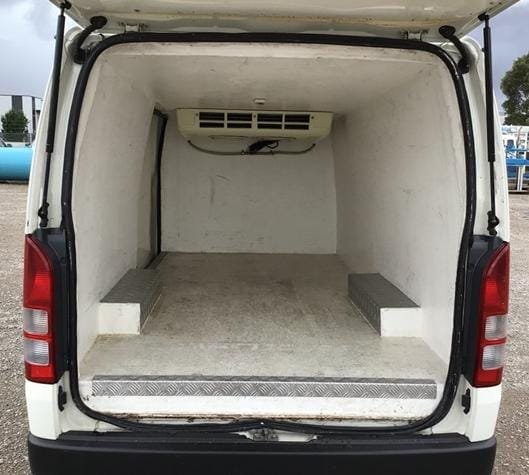 emergency freezer truck UAE